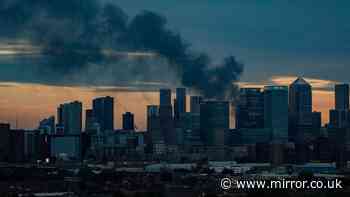 London fire live: Bermondsey blaze involves 50 tonnes of waste as trains blocked