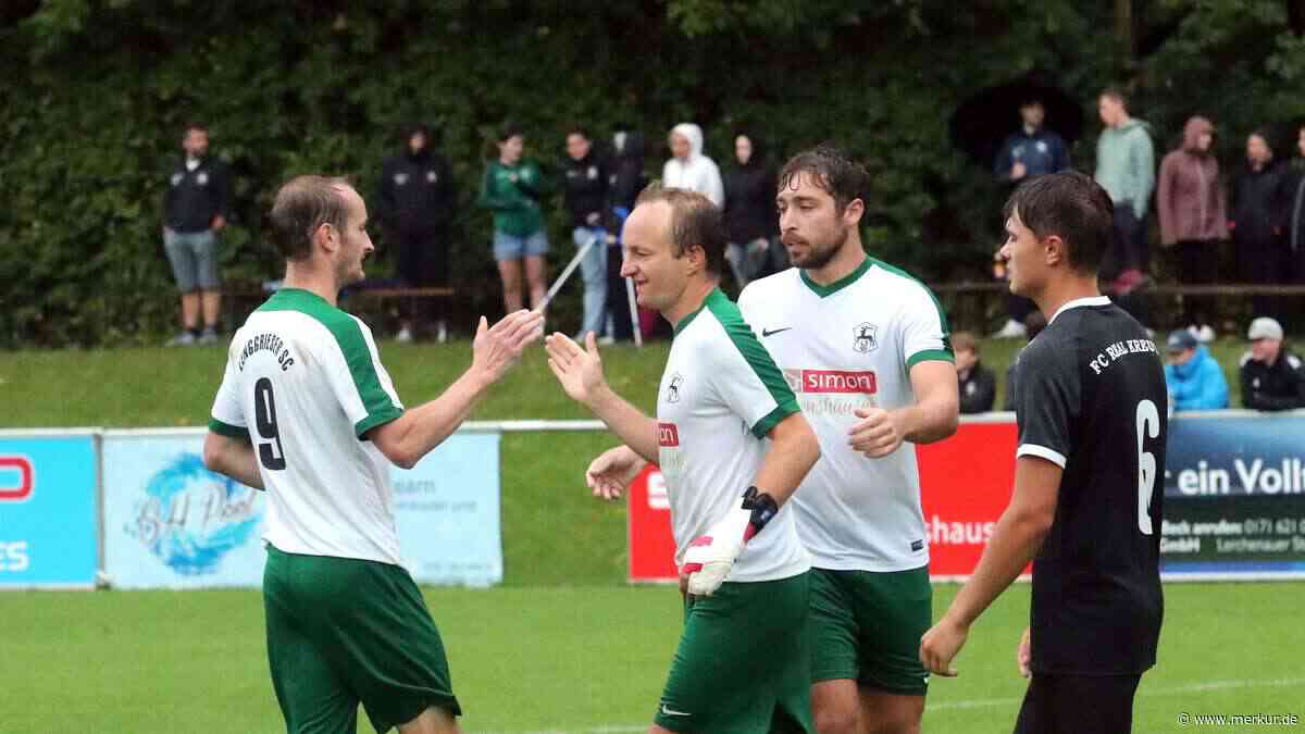 Dunkelheit und Starkregen: Platz-Wechsel mitten im Spiel