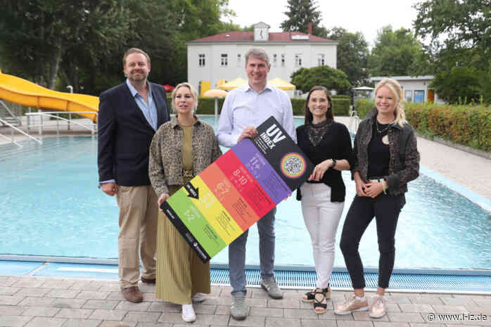 Leipziger Schreberbad erhält 1.000. „Watch Out“-Tafel für mehr UV-Schutz
