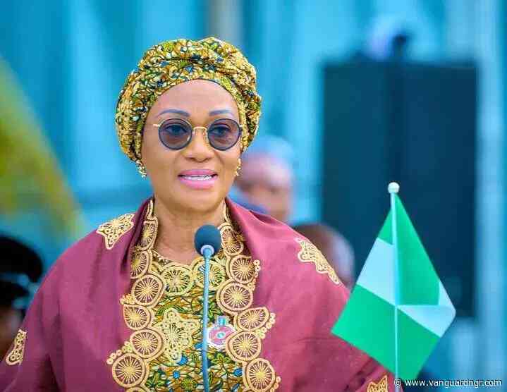 First Lady inaugurates housing, healthcare projects in Ogun