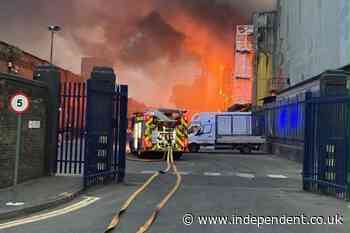Travel chaos after fire blocks lines at London Bridge station