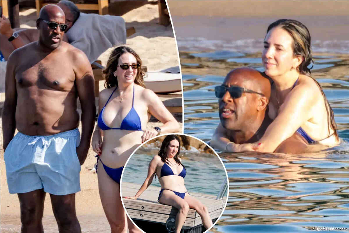 Mike Brown seen with wife in rare photos on luxurious post-Knicks championship vacation
