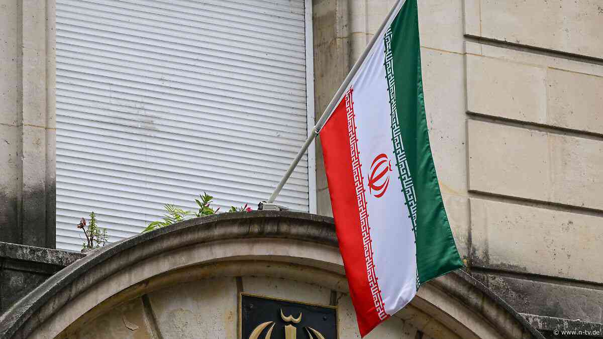 Des Landes verwiesen: Frankreich erklärt iranische Diplomaten zu "unerwünschten Personen"