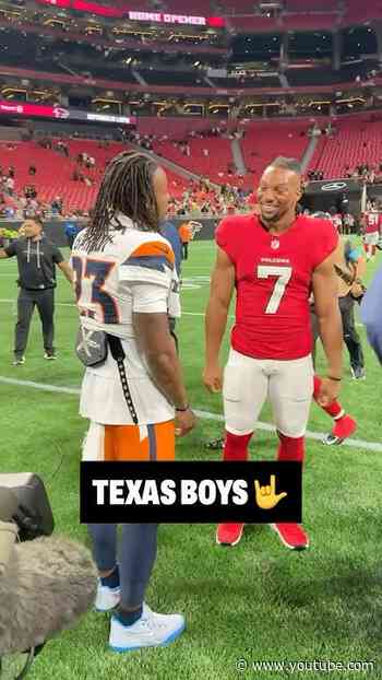 Bijan Robinson, Jahdae Barron, and Sam Ehlinger link up after the game 🤟
