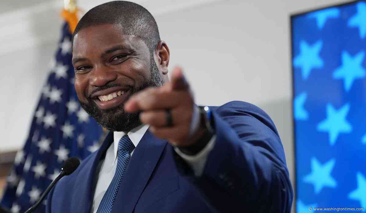 Florida holds primaries for governor and Congress, testing Trump's grip on adopted state