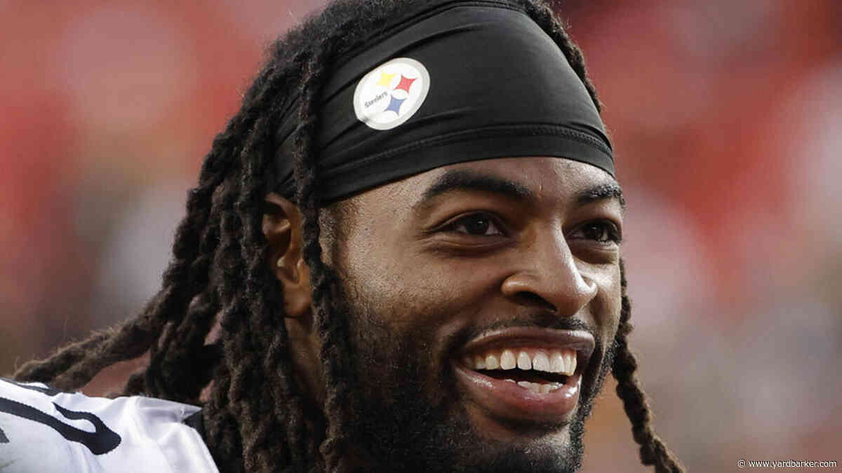 Giants Sign Najee Harris to Add Depth To Running Back Room