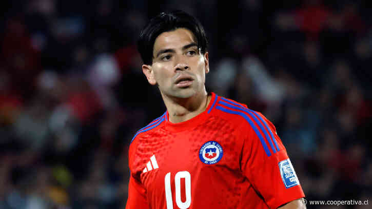 Víctor Dávila volvió a entrenar en medio de incertidumbre sobre su futuro en América