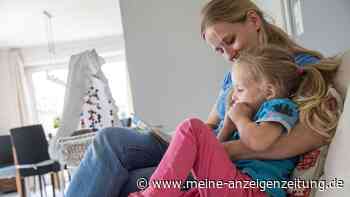 Kind stockt beim Sprechen: Wann Eltern Rat suchen sollten