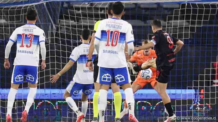 [VIDEO] Guido Carrillo rozó la pelota y firmó su doblete para Estudiantes ante la UC