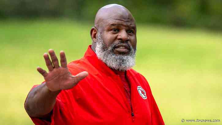 Chiefs' Eric Bieniemy returns to camp after wife gives 'blessing' as she recovers from Virginia home shooting