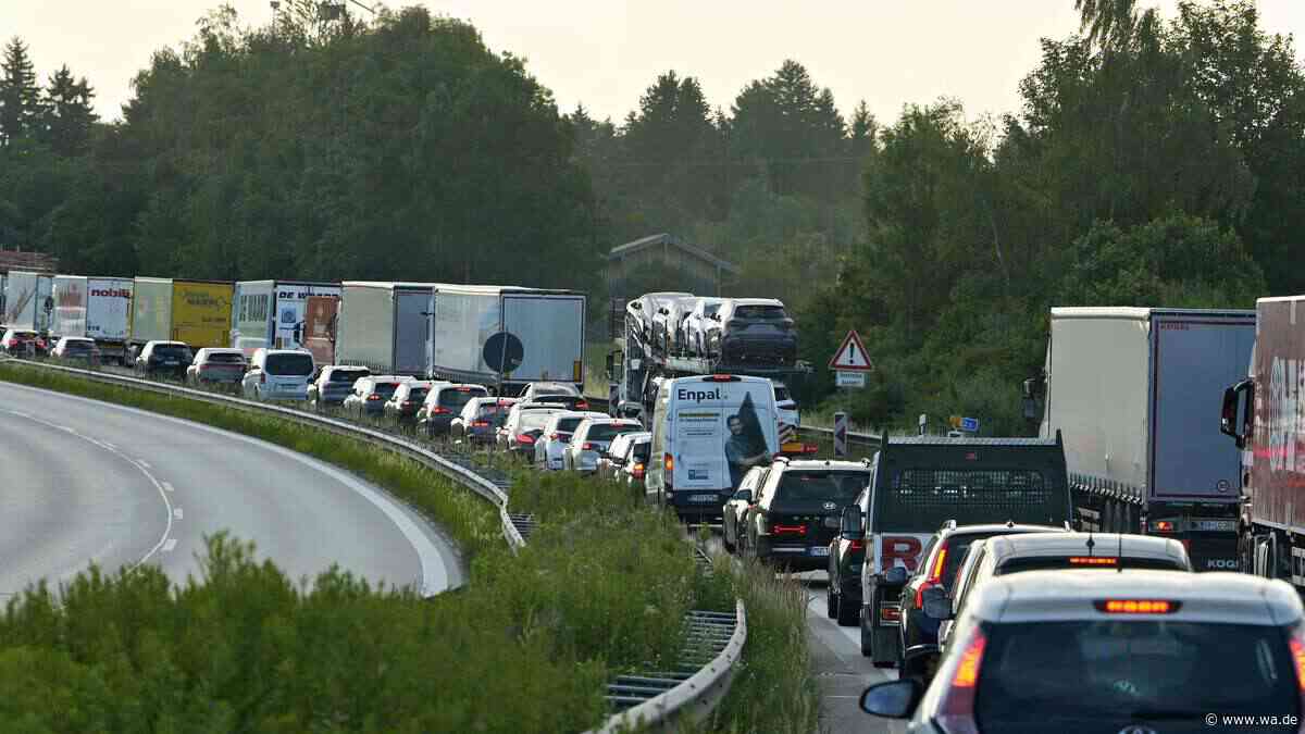 Stau am Wochenende: Rückreisewelle, Niedrigwasser und Formel 1 treffen Urlauber gleichzeitig