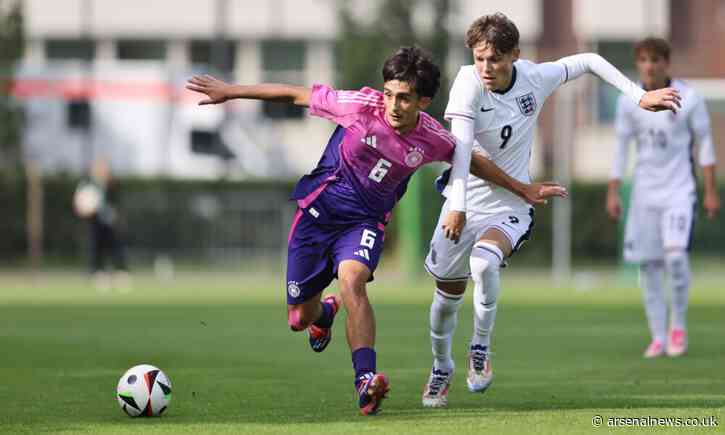 Arsenal refuse to give up on move for promising striker after contract decision