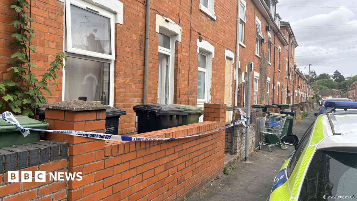 Teenage boy stabbed and man arrested