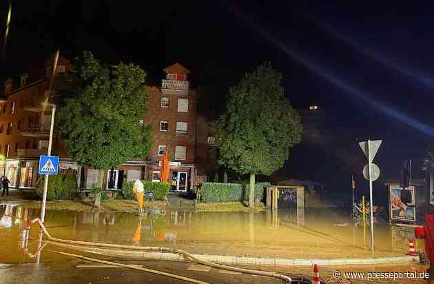 FW Bergheim: Wasserrohrbruch in Quadrath-Ichendorf - Trinkwasserversorgung wiederhergestellt Mehrere Keller vollgelaufen - Feuerwehr bis in die Nacht im Einsatz