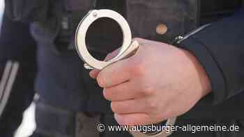 Psychische Ausnahmesituation: 33-Jährige will Polizisten beißen