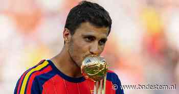 FC Barcelona strikt beste WK-speler Rodri voor 70 miljoen: ‘Een heel speciale dag voor mij’