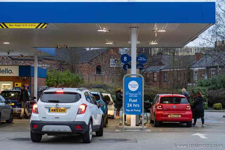 CMA warns fuel retailers over slow price cuts as margins remain high