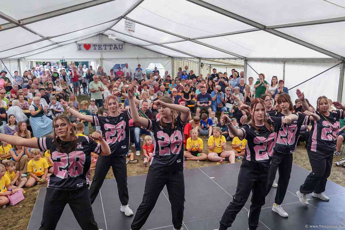 „Tettau tanzt“ und Dorffest: Das müssen Gäste zur großen Fete in einem kleinen Ort wissen
