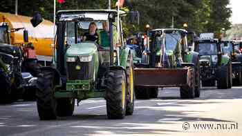 Honderden boeren trekken door Drenthe uit protest tegen stikstofvoorstellen