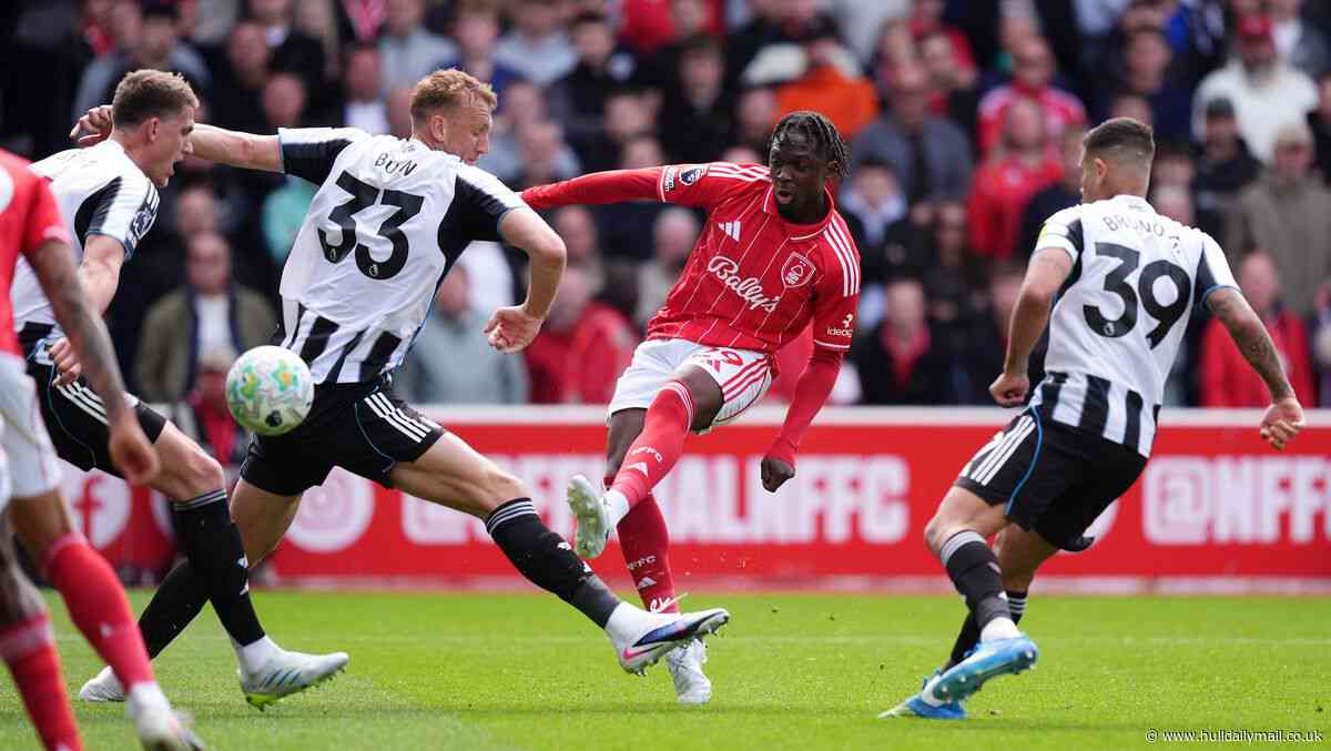 Hull City approach Nottingham Forest over winger as talks held
