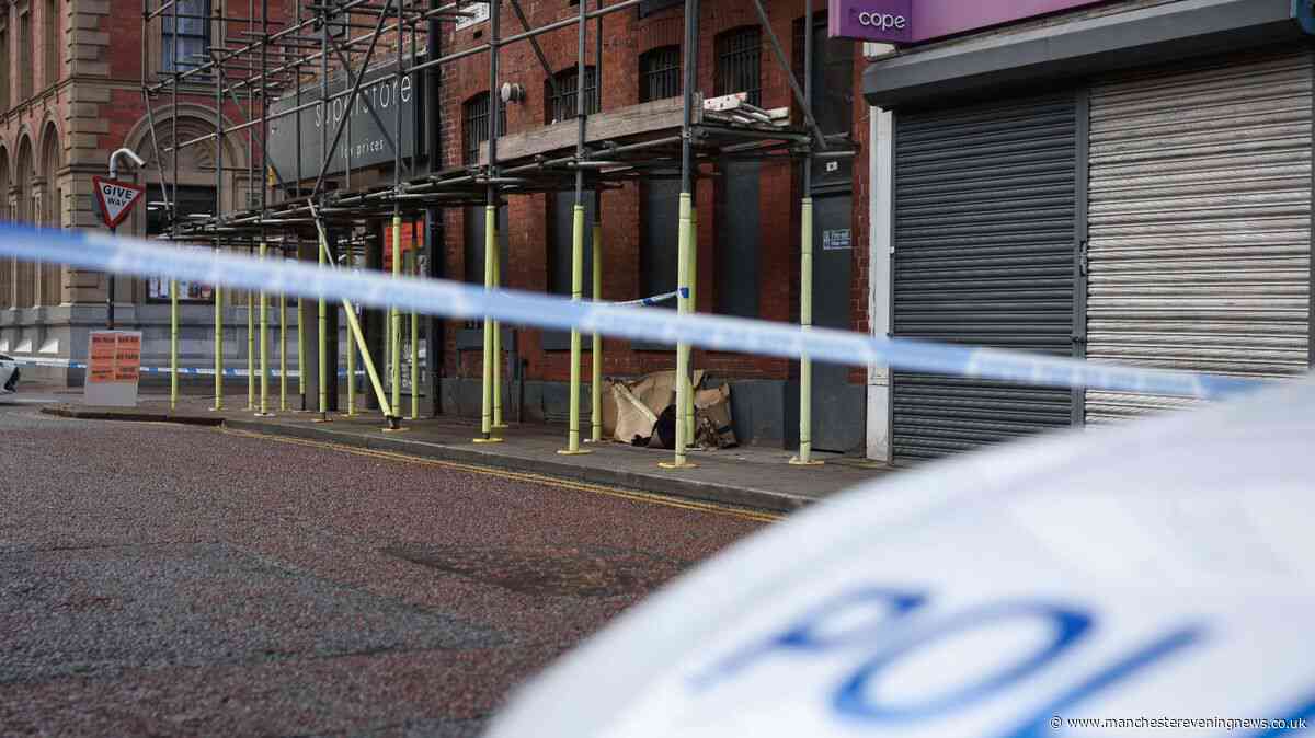 Ashton cordon LIVE as street taped off with police at scene - latest updates