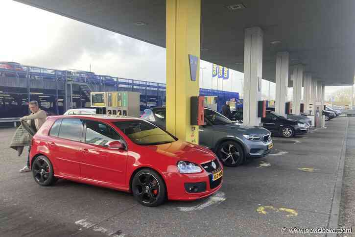 Benzineprijs weer richting €2,60 door onrust Straat van Hormuz