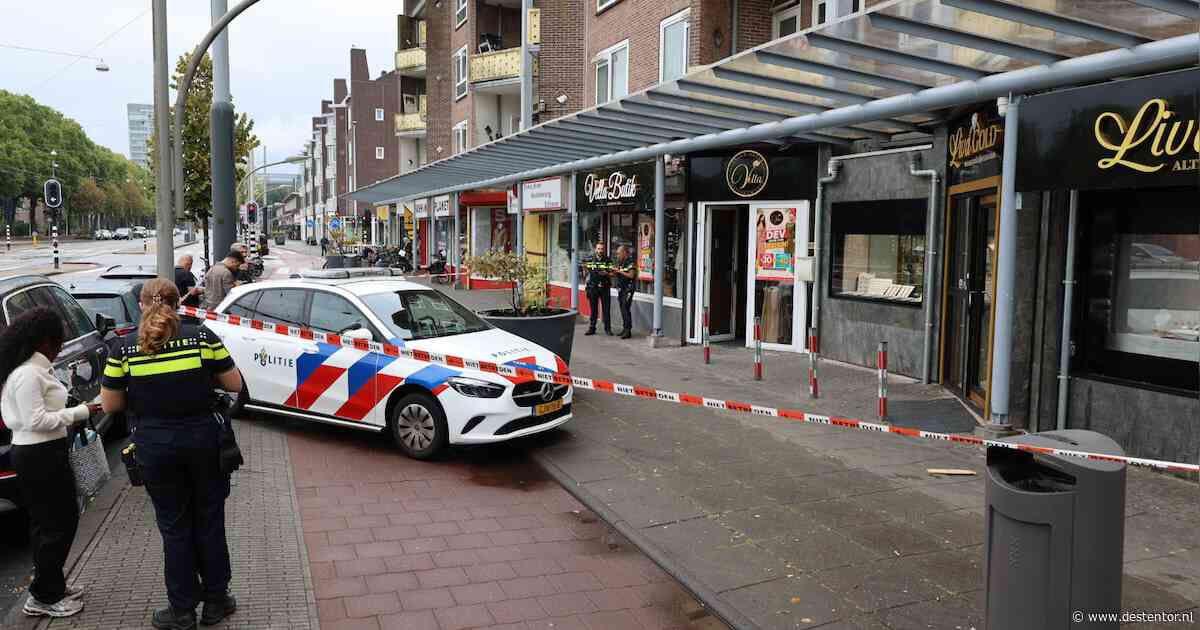 Politie onderzoekt melding overval Burgemeester De Vlugtlaan in Amsterdam