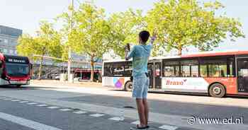 Een miniatuurbusje en het was raak: nu jaagt Juliusz (14) op VDL’s, Solaris en een droom achter het stuur