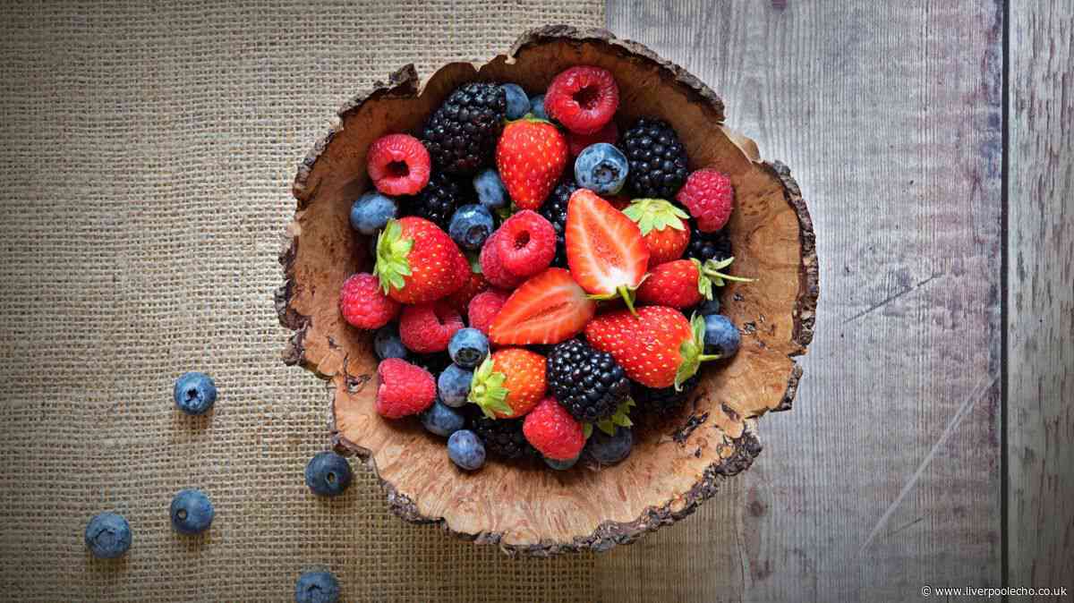 Berries will last up to 10 days if you store them with simple 35p item