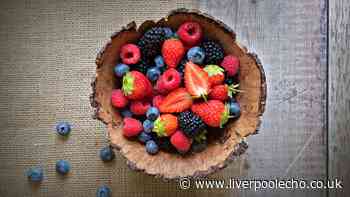 Berries will last up to 10 days if you store them with simple 35p item