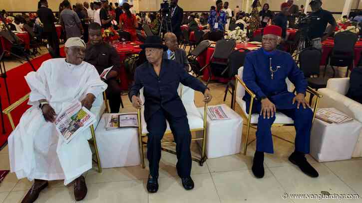 Photos: Osoba, Amaechi, other dignitaries grace Vanguard 40th anniversary book launch