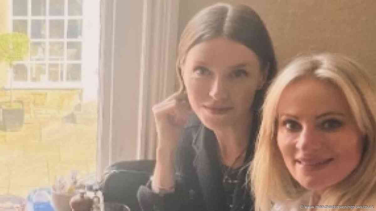 Coronation Street's Vicky Myers supports actress pal ahead of Oldham appearance