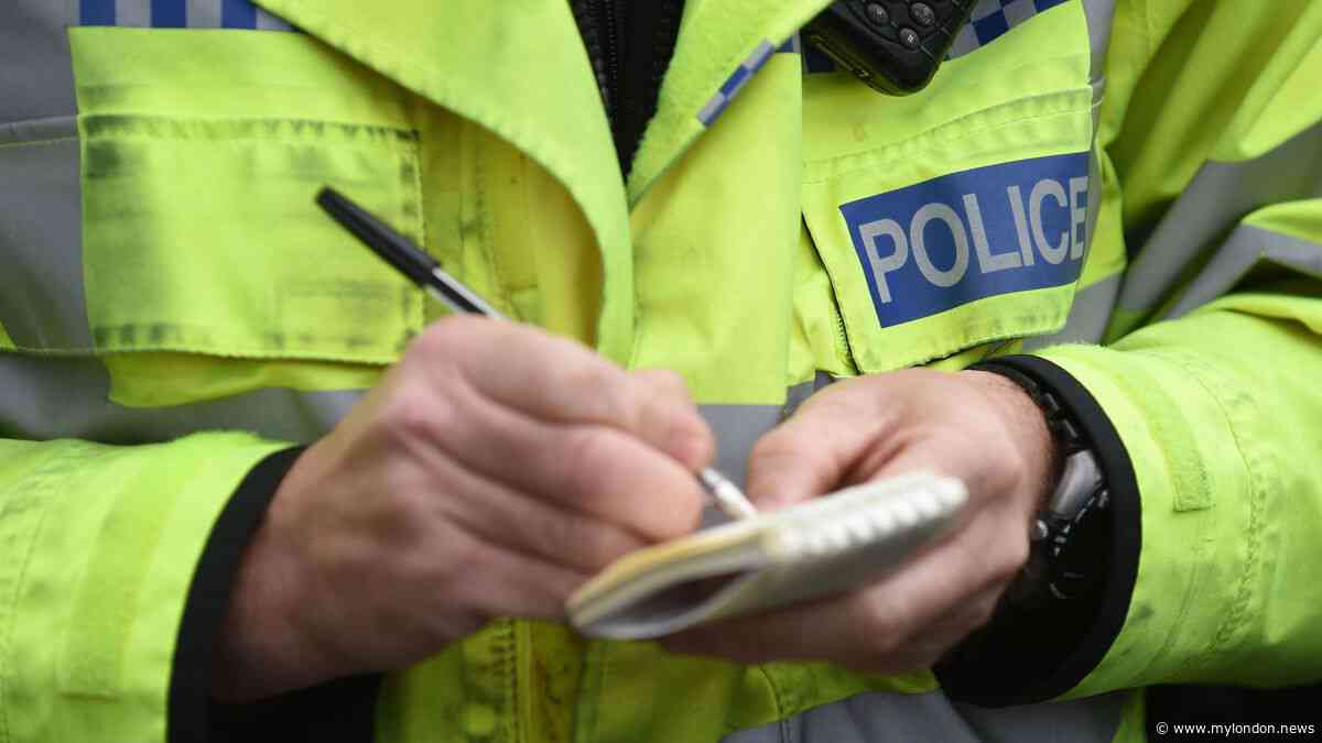 Teenage boy stabbed in Croydon in broad daylight attack