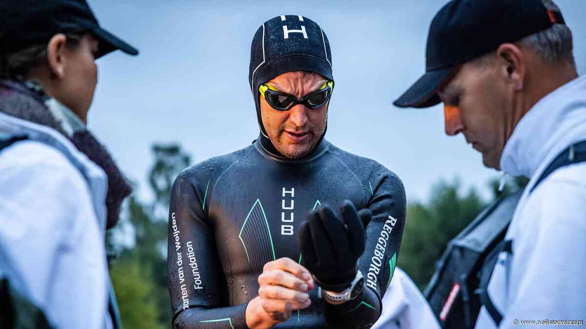 Zieke Maarten van der Weijden staakt tijdelijk zwemtocht, doorstart onzeker