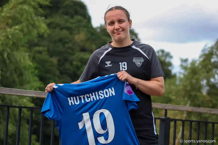 Durham sign Hearts forward Hutchison