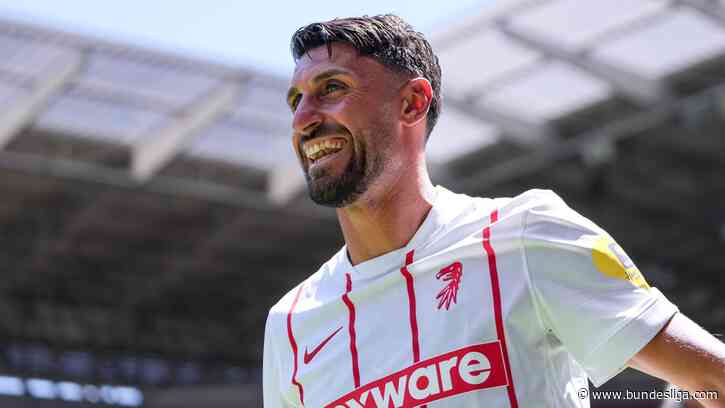 Vincenzo Grifo extends contract with Freiburg