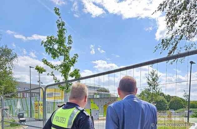 POL-HAM: Polizeipräsident Thomas Kubera wieder auf Bezirksstreife. Sein erster Halt: Uentrop.