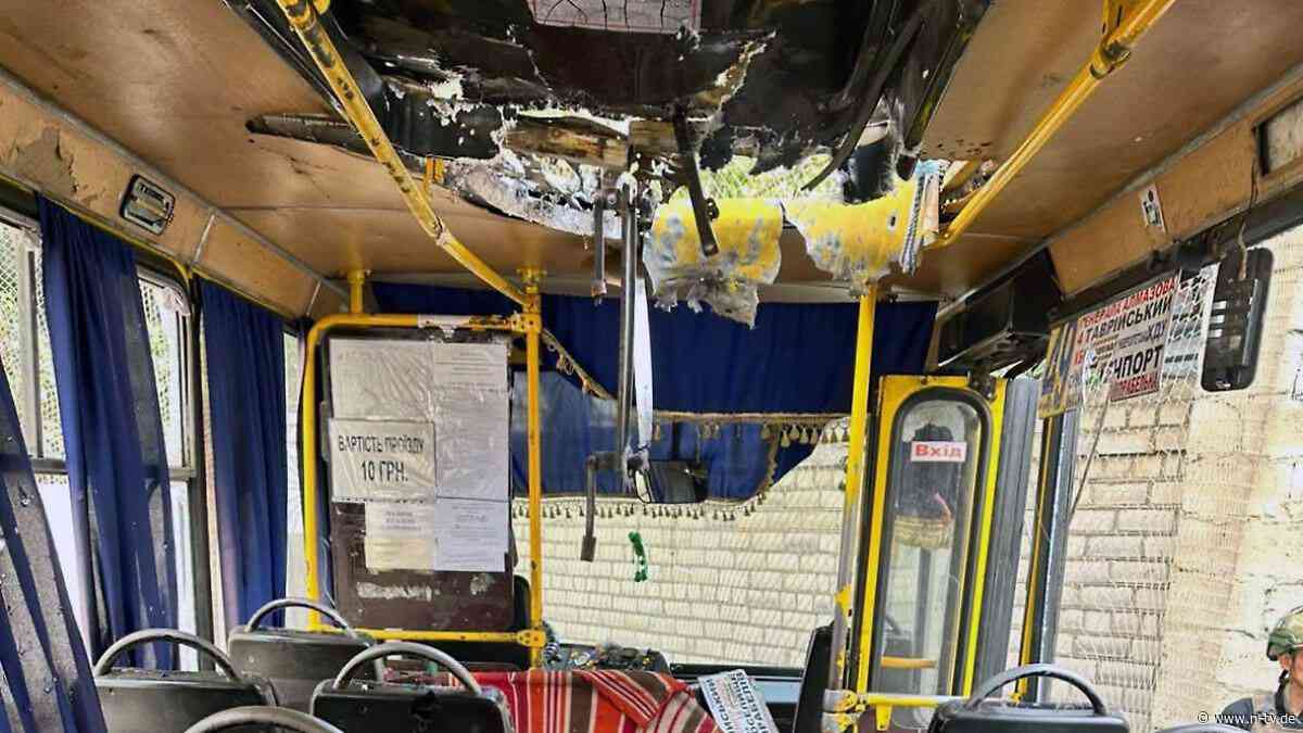Russischer Angriff auf Kleinbus: Ukraine meldet Tote bei "Drohnen-Safari" in Cherson