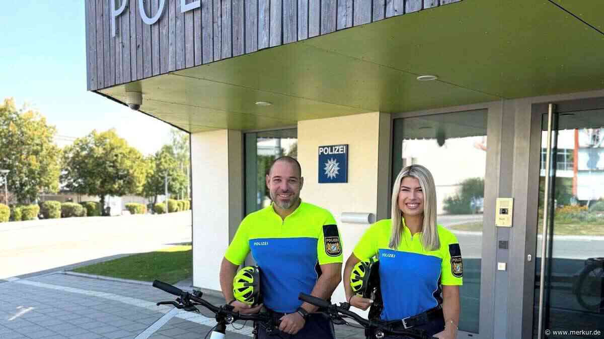 Polizei fährt Streife auf E-Bikes: Bürger staunen und suchen das Gespräch