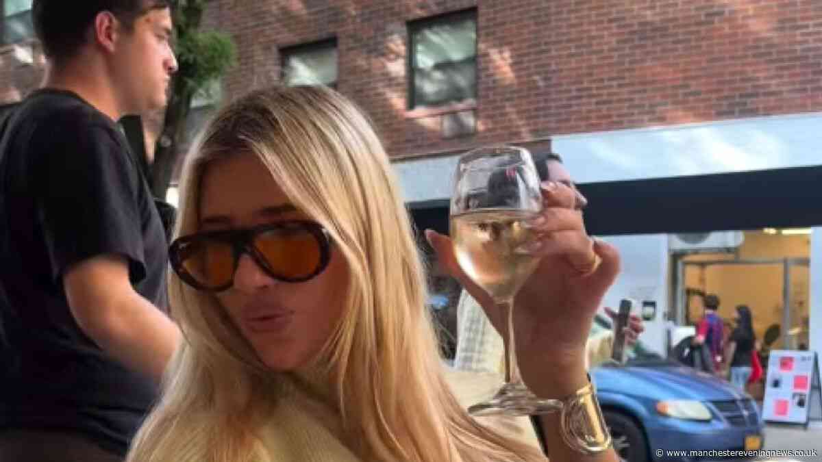 Tess Daly left emotional as Vernon Kay's 'double', daughter Phoebe, posts New York update