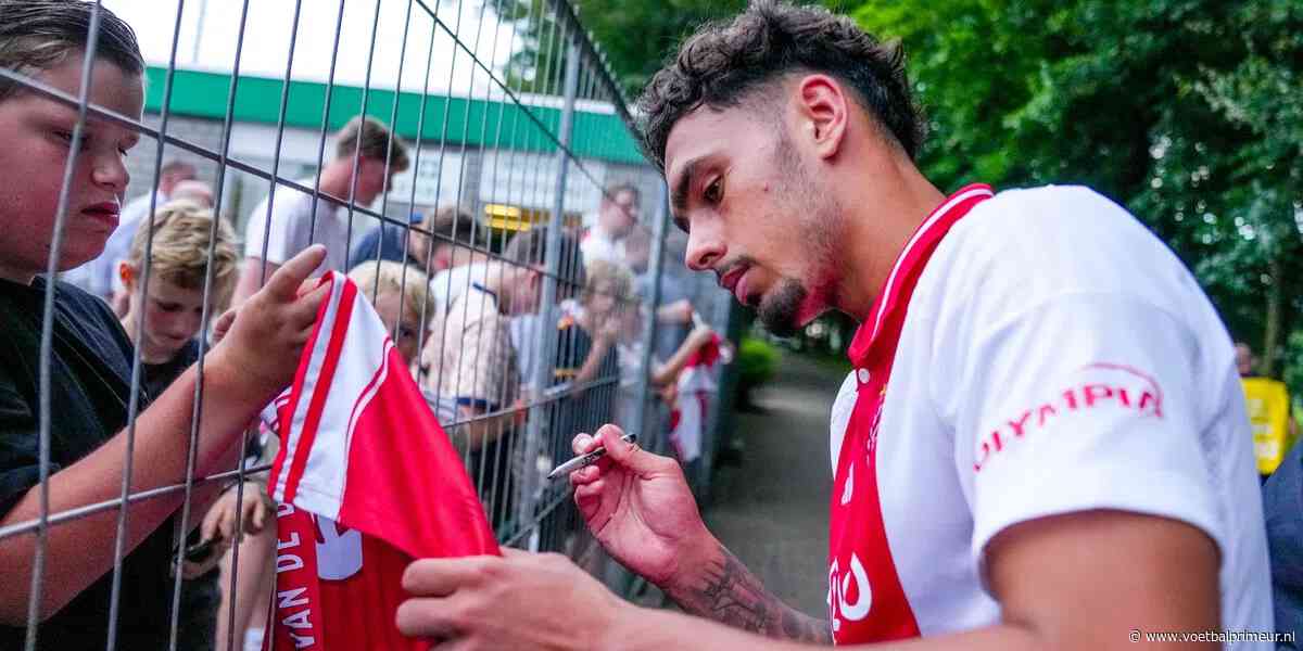 'Ajax dunt selectie verder uit en doet ook Gooijer voor transfersom van de hand'