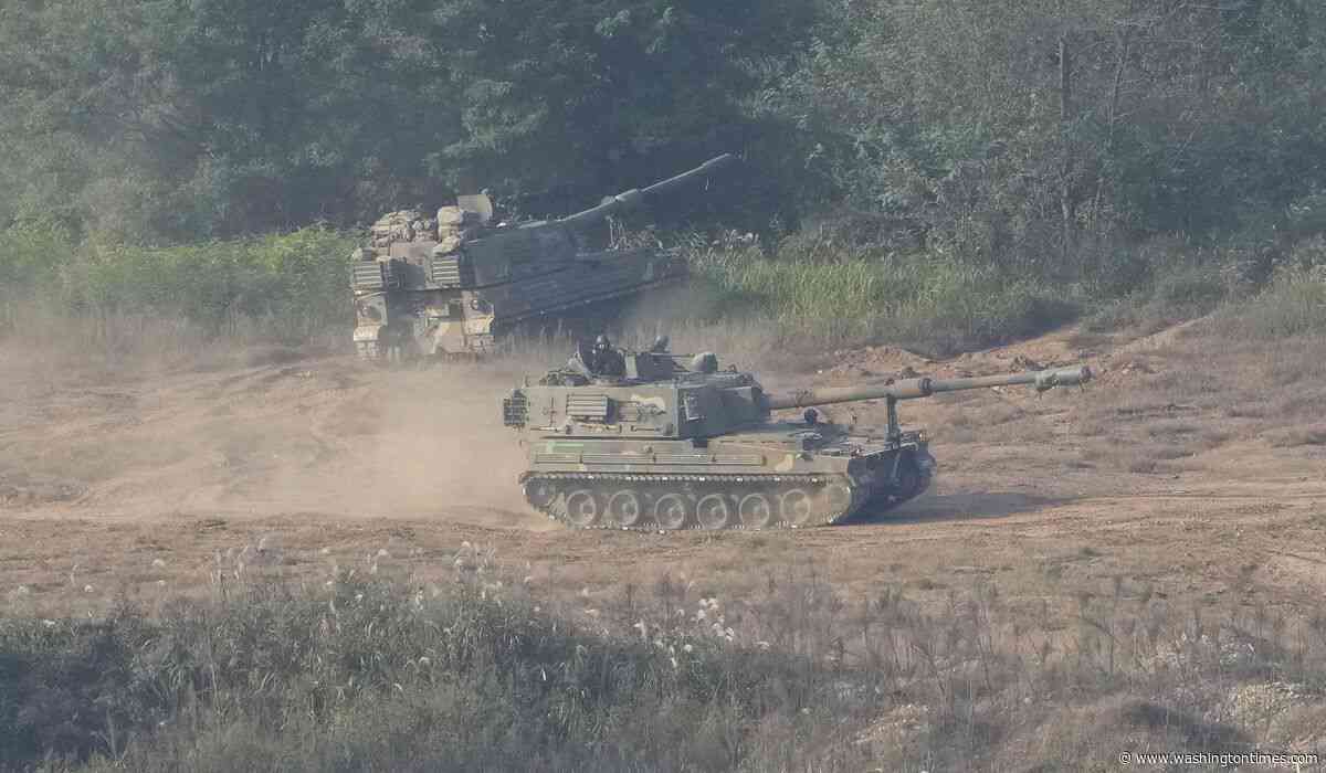 Hanwha wins major Army contract for new self-propelled howitzer prototypes
