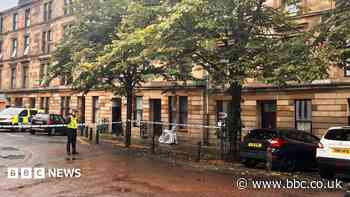 Police investigating deaths of two men found injured in Glasgow