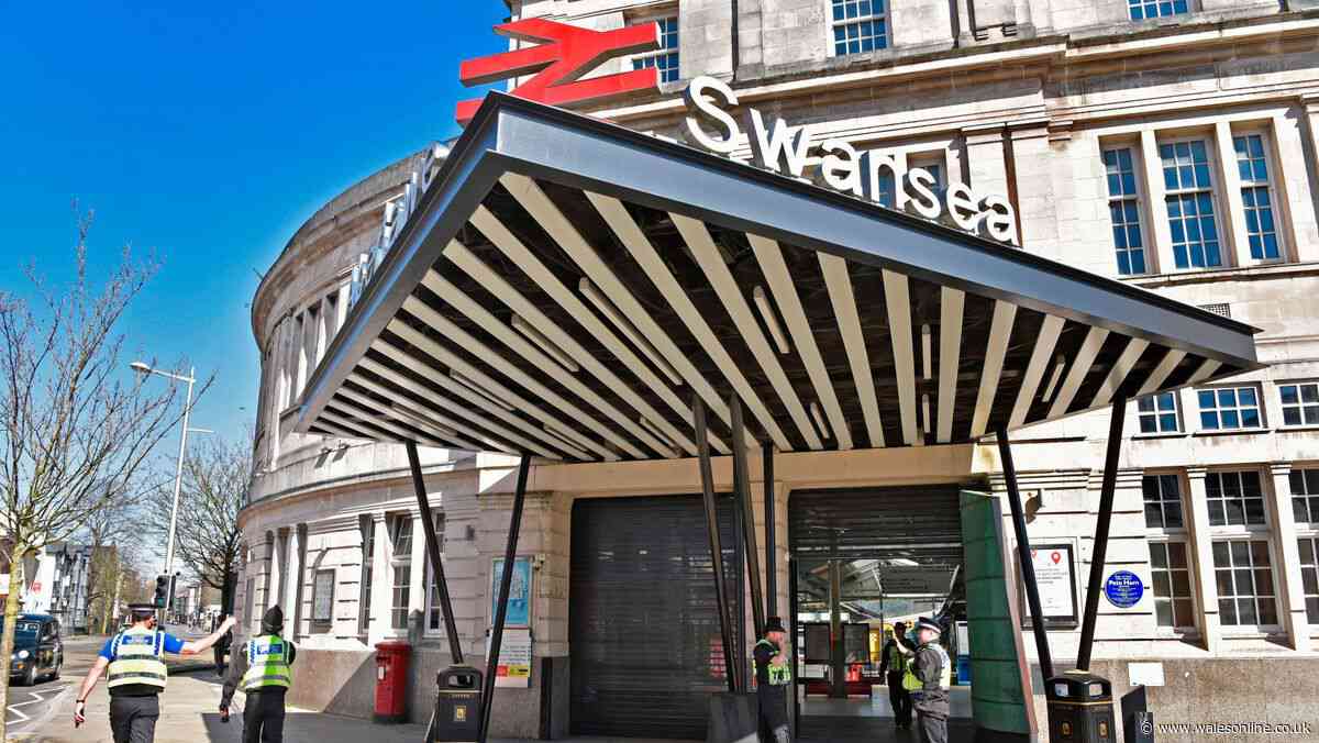 Police looking for wanted man after girls were deliberately filmed on train in Swansea