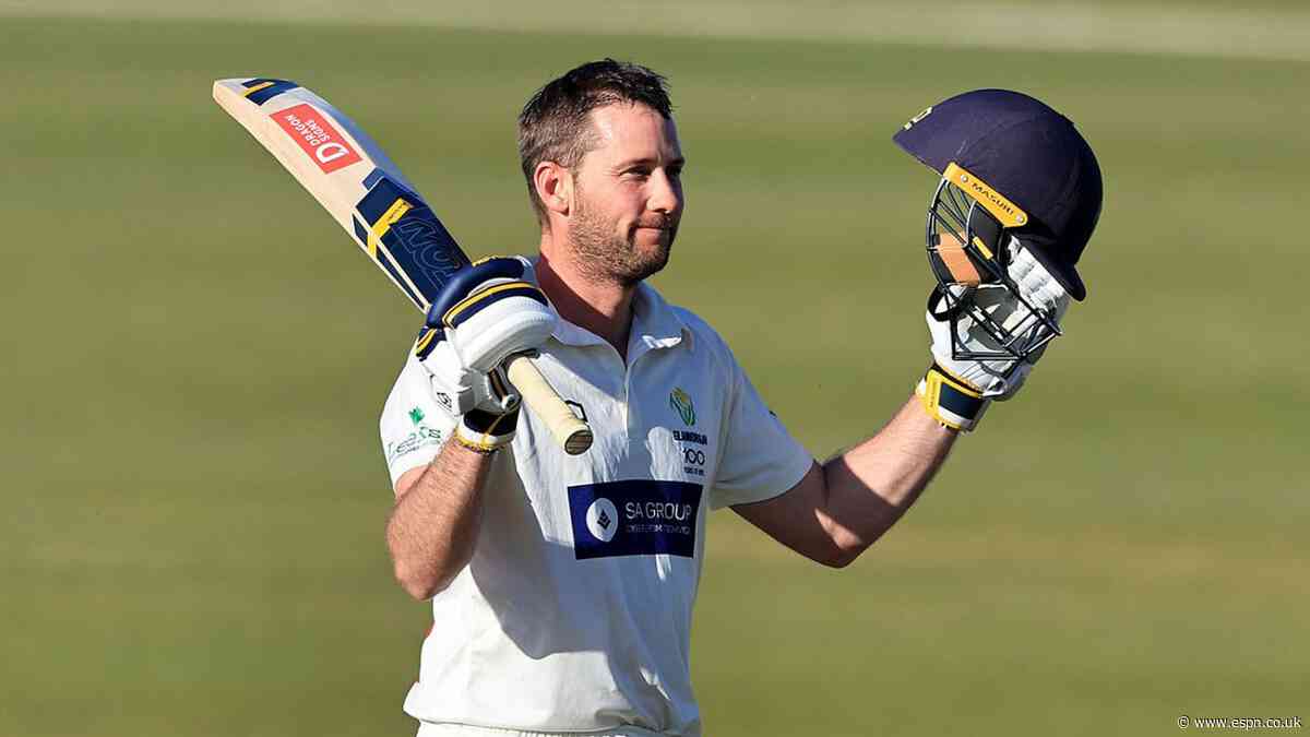 Glamorgan's Chris Cooke set to retire after 16 years, Mir Hamza signed up