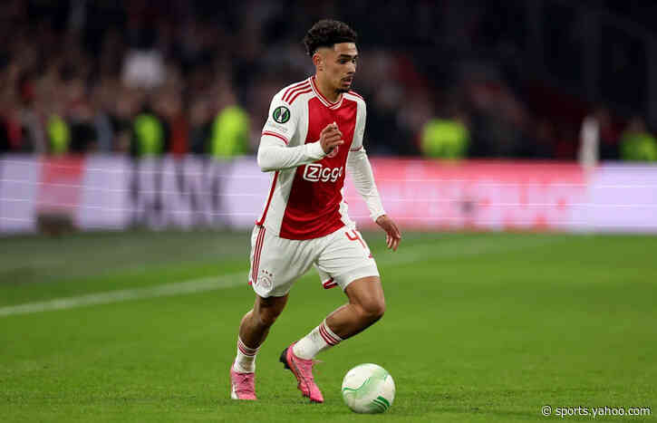 Ajax defender set for Lommel switch