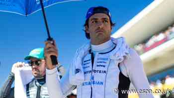 Sainz extends Williams stay with new contract