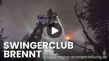 Feuer bricht in Swingerclub im Westerwald aus: Video zeigt Feuerwehreinsatz