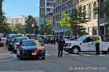 DEVELOPING: Suspicious package in office building shuts down road in Ballston
