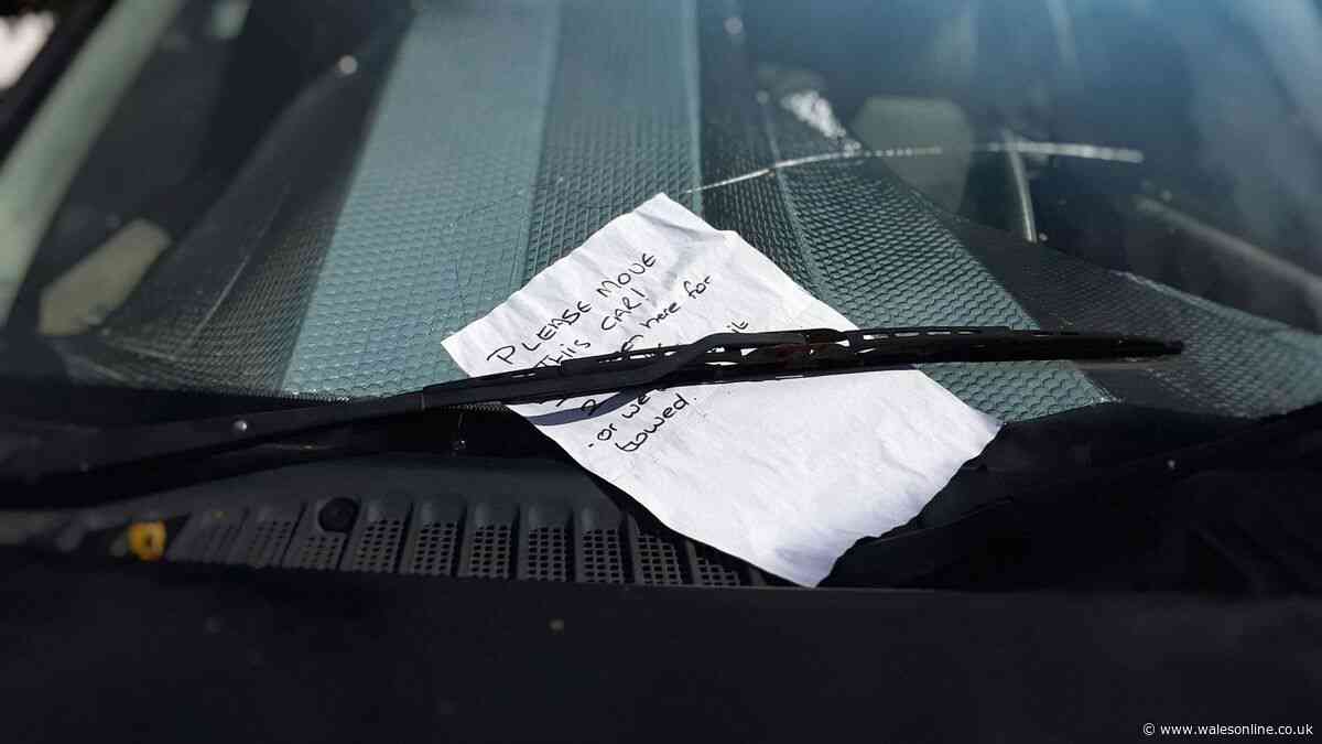 Mum's blood boiling as neighbour sticks rude note to teen son's car